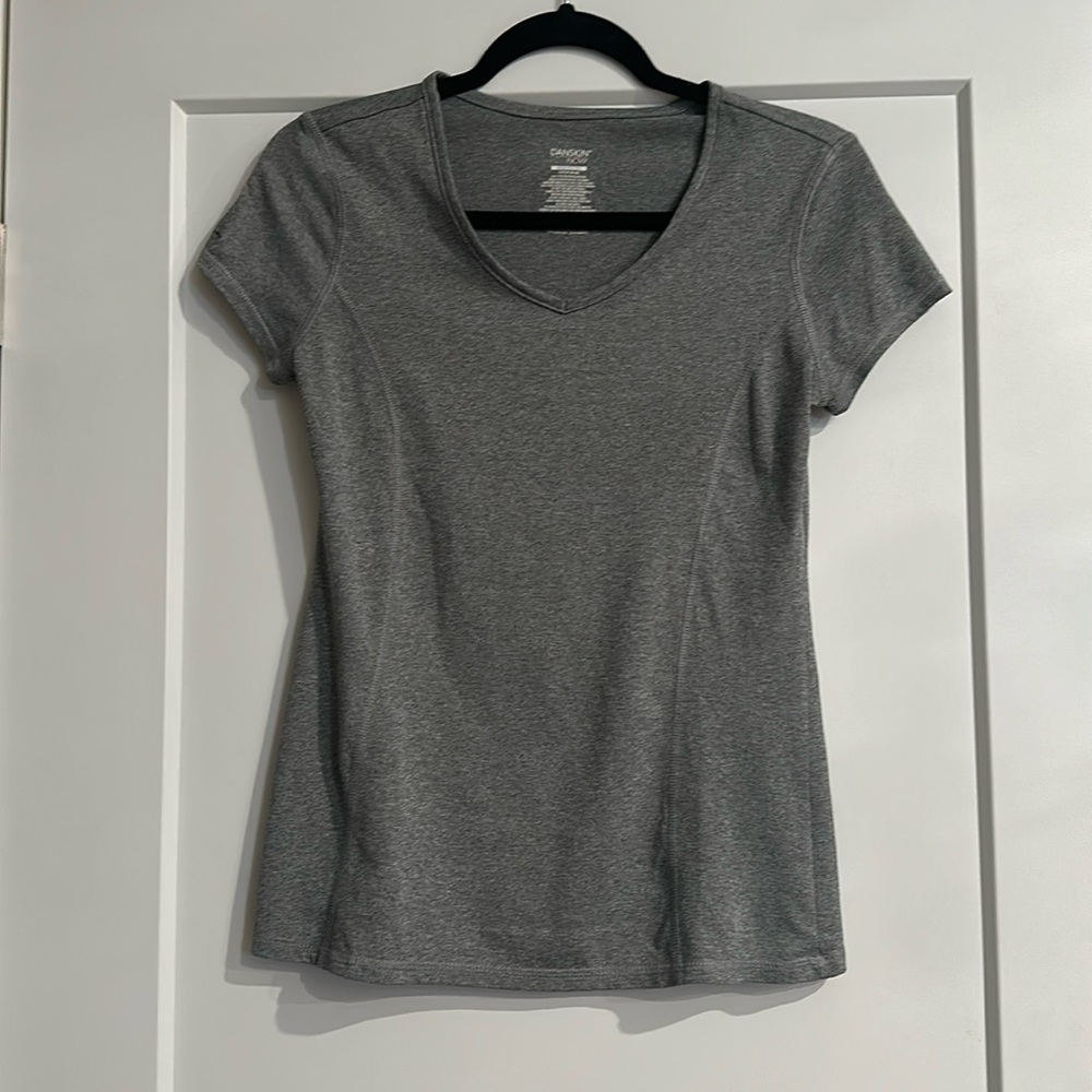 Gray athletic top size small